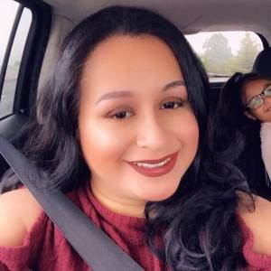 Meet your Posher, Stephanie